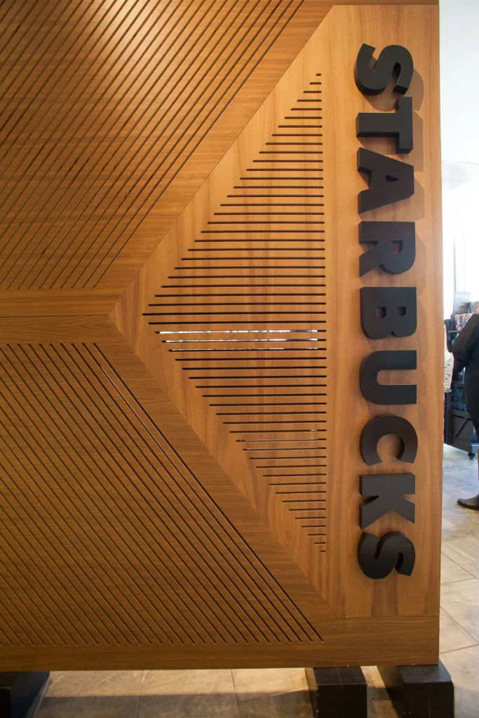 Walnut Screen | Macy's Starbucks, San Francisco, CA